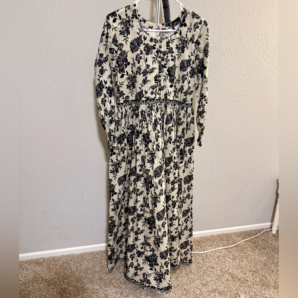 100% Cotton Floral Long Sleeve Maxi Dress